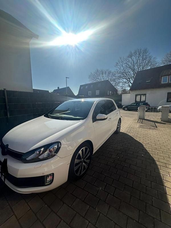 Gebraucht VW Golf VII GTD 170 PS (125 kW) 2012 Weiß Limousine