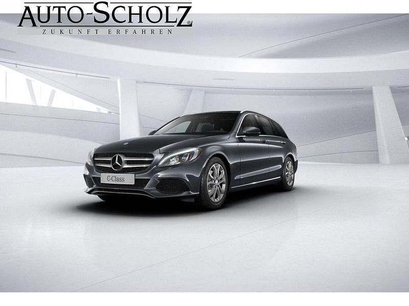 Grau Gebraucht 2015 Mercedes C200 Avantgarde Limousine | 11.500 € (Guter Preis) - Bild 1/3