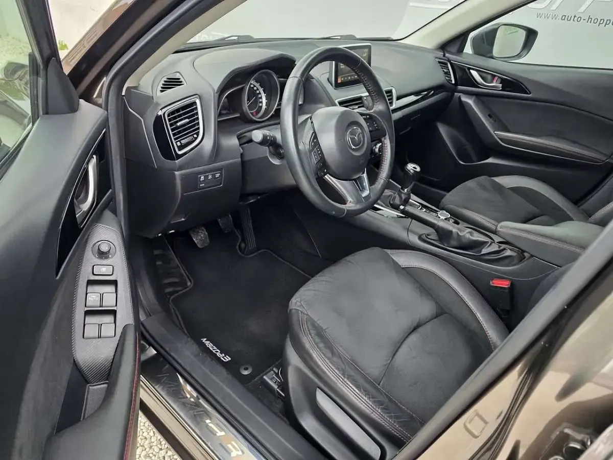Brugt Mazda 3 Nakama 120 HK (88 kW) 2016 Grå Hatchback