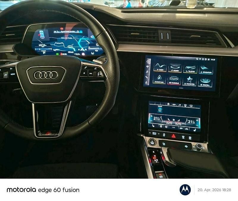 Gebraucht Audi e-tron S-Line 300 kW (408 PS) 2021 Rot SUV