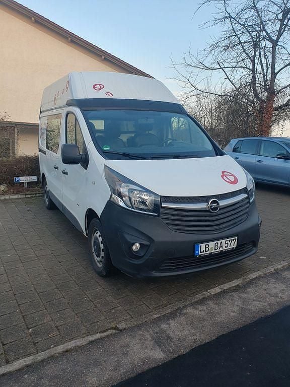 Weiß Gebraucht 2017 Opel Vivaro Van / Kleinbus | 11.500 € (Guter Preis) - Bild 1/2