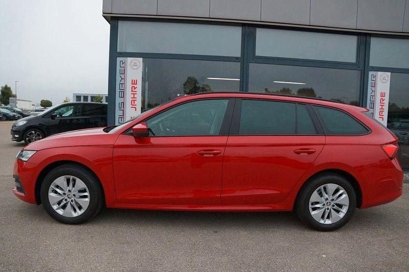 Gebraucht Skoda Octavia 150 PS (110 kW) 2024 Rot Kombi