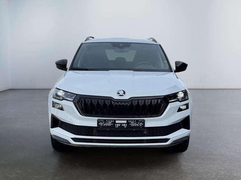 Graphite grau metallic Neu 2025 Skoda Karoq SportLine SUV | 35.720 € (Fairer Preis) - Bild 1/4
