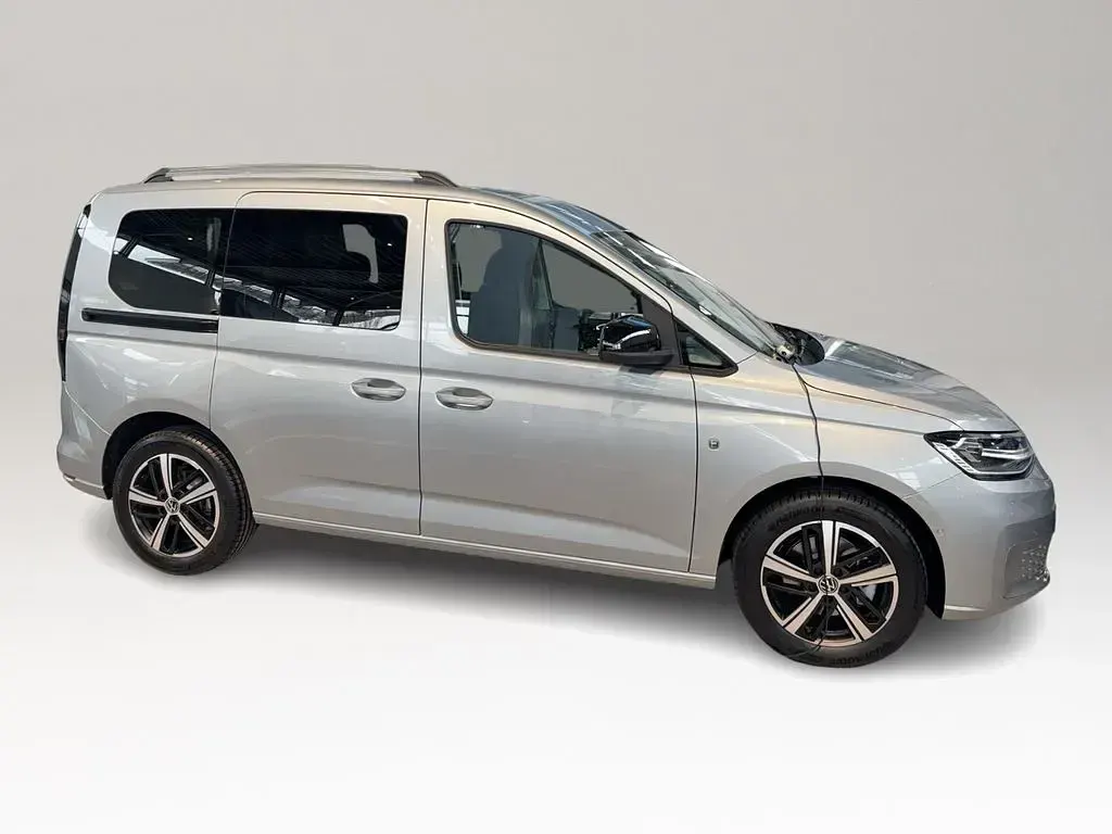 Neu VW Caddy Life 116 PS (85 kW) 2026 Silber Van / Kleinbus