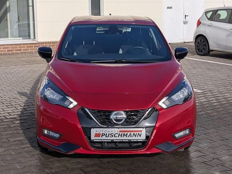 Gebraucht Nissan Micra 92 PS (67 kW) 2023 Rot Limousine