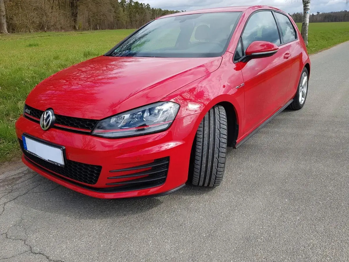 Gebraucht VW Golf VII GTI 220 PS (161 kW) 2015 Rot Limousine
