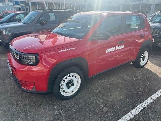 Gebraucht Fiat Grande Panda Red 83 kW (113 PS) 2025 Passione rot Kleinwagen