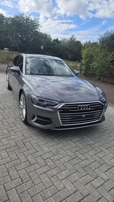 Grau Gebraucht 2018 Audi A6 Limousine | 28.000 € - Bild 1/4