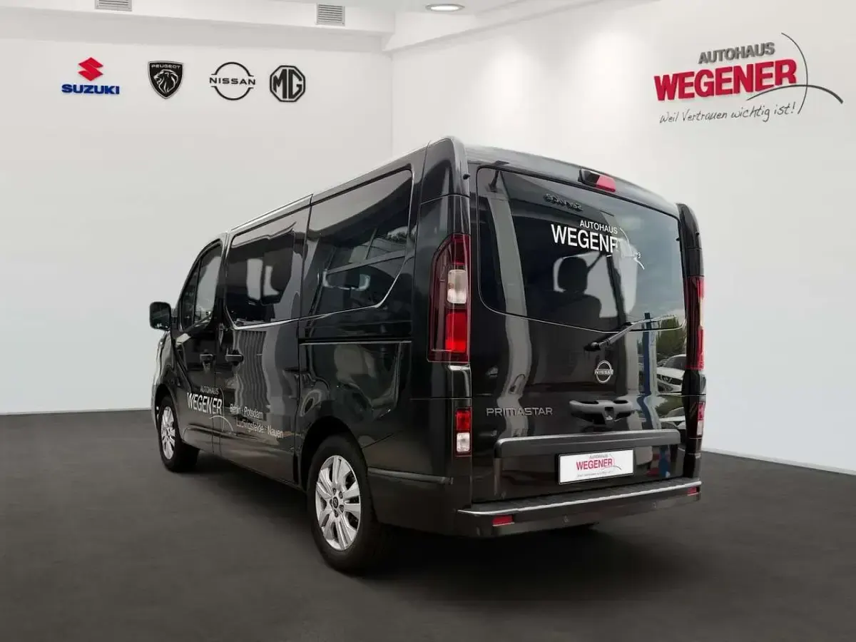 Gebraucht Nissan Primastar Tekna 150 PS (110 kW) 2025 Midnight black Van / Kleinbus