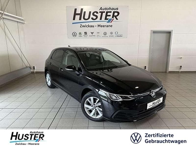 Deep black perleffekt 6792 (metallic) Gebraucht 2020 VW Golf VIII United Limousine | 20.445 € (Fairer Preis) - Bild 1/4