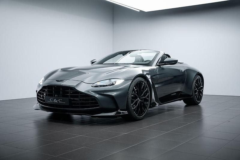 Gebraucht Aston Martin V12 Vantage 700 PS (514 kW) 2023 Grau Cabrio