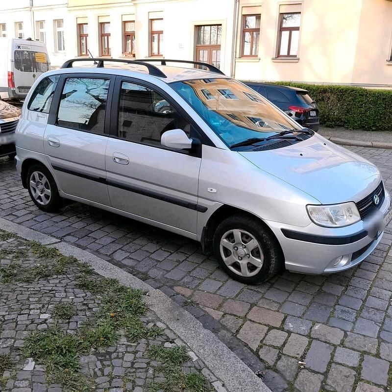 Second-hand Hyundai Matrix 120 CP (88 kW) 2007 Gri Monovolum