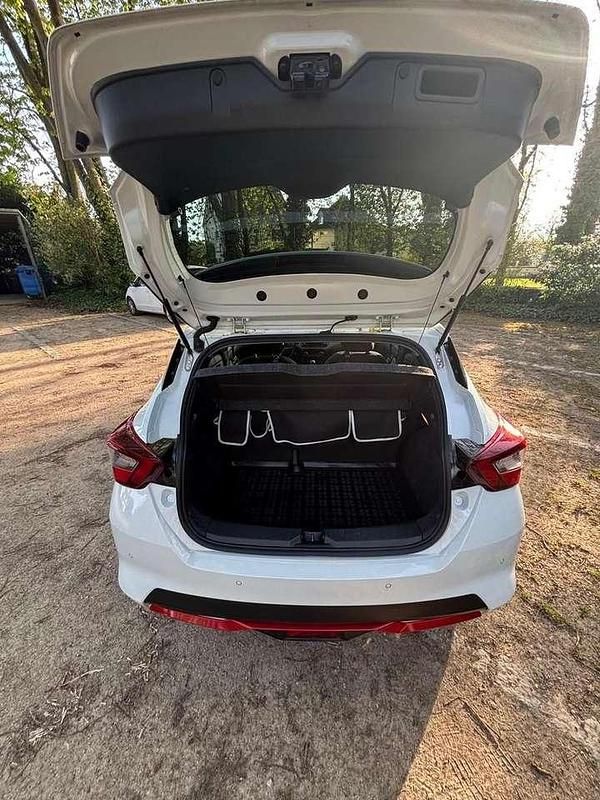 Gebraucht Nissan Micra 90 PS (66 kW) 2018 Weiß Kleinwagen