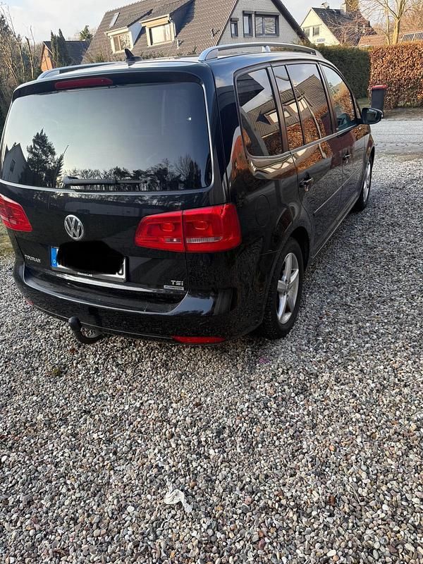 Gebraucht VW Touran 140 PS (102 kW) 2012 Schwarz Van / Kleinbus