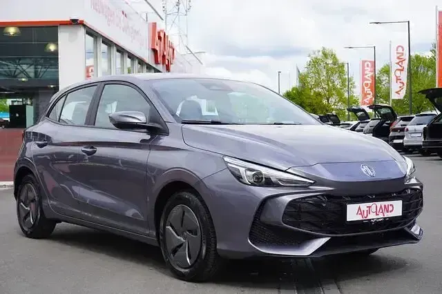 Neu MG MG3 116 PS (85 kW) 2026 Grau Kleinwagen