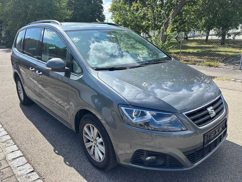 Gebraucht Seat Alhambra Style 150 PS (110 kW) 2017 Gelb Van / Kleinbus