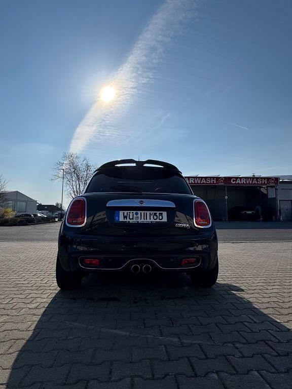 Gebraucht Mini Cooper S 192 PS (141 kW) 2014 Schwarz Kleinwagen
