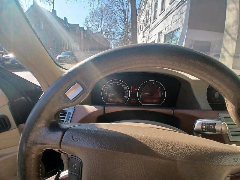 Second-hand BMW 730 231 CP (169 kW) 2007 Negru Berlinǎ