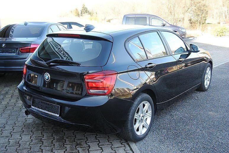 Gebraucht BMW 116 136 PS (100 kW) 2013 Schwarz Kleinwagen