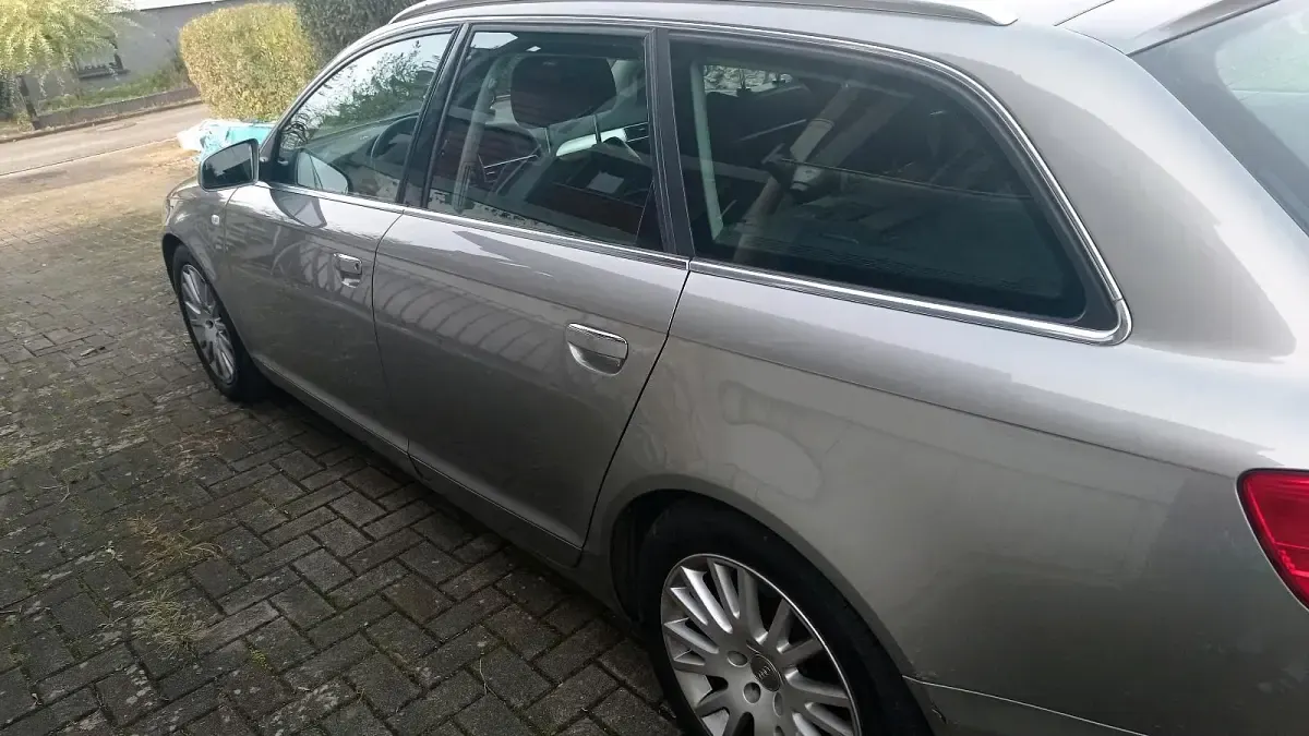 Gebraucht Audi A6 180 PS (132 kW) 2005 Grau Kombi