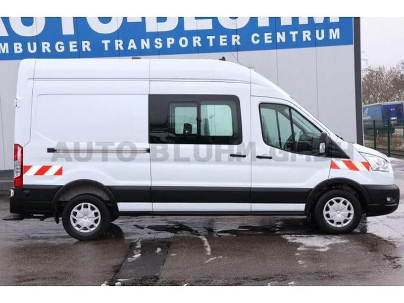 Second-hand Ford Transit 131 CP (96 kW) 2021 Alb Van