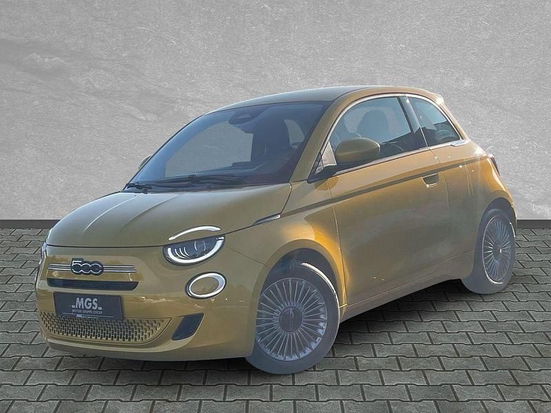 Neu Fiat 500 65 PS (47 kW) 2025 Gelb Limousine