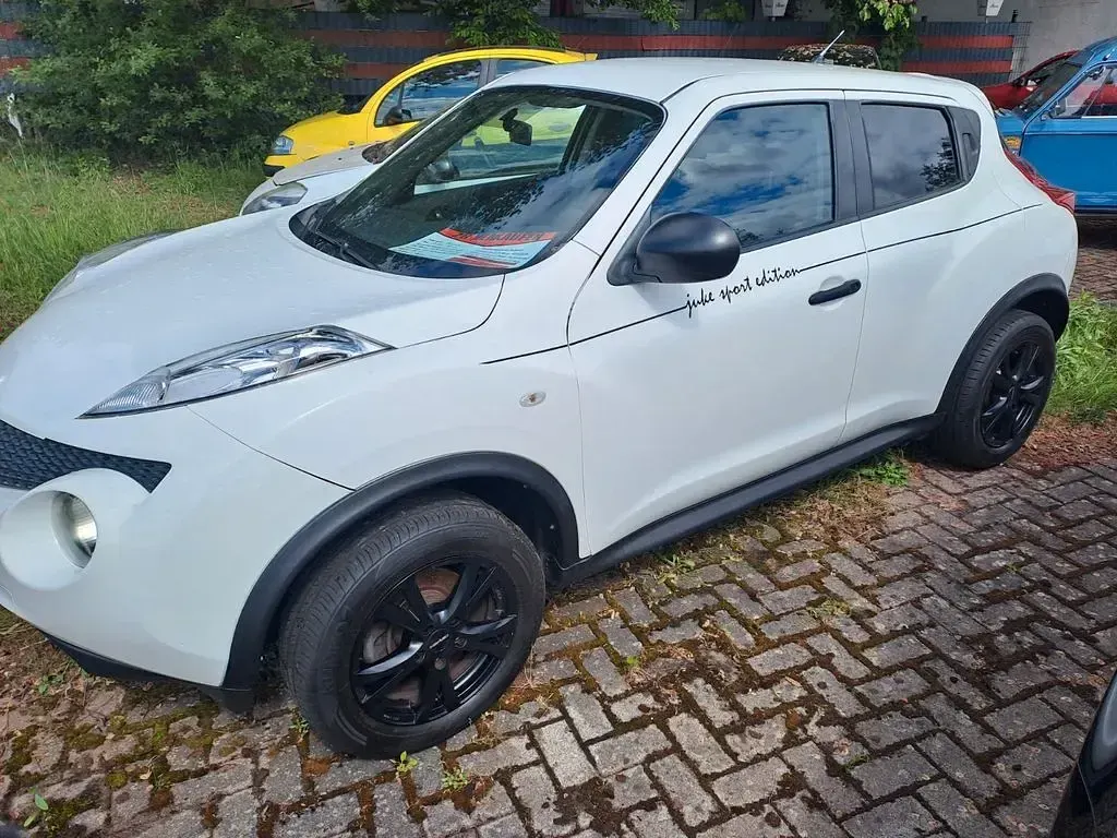 Gebraucht Nissan Juke Visia 117 PS (86 kW) 2012 Weiß SUV