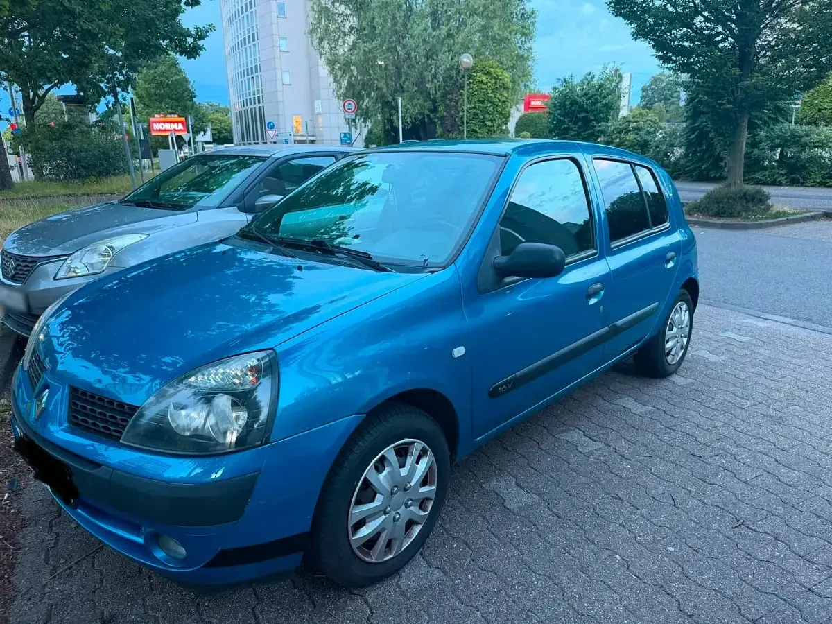 Gebraucht Renault Clio 75 PS (55 kW) 2003 Blau Kleinwagen