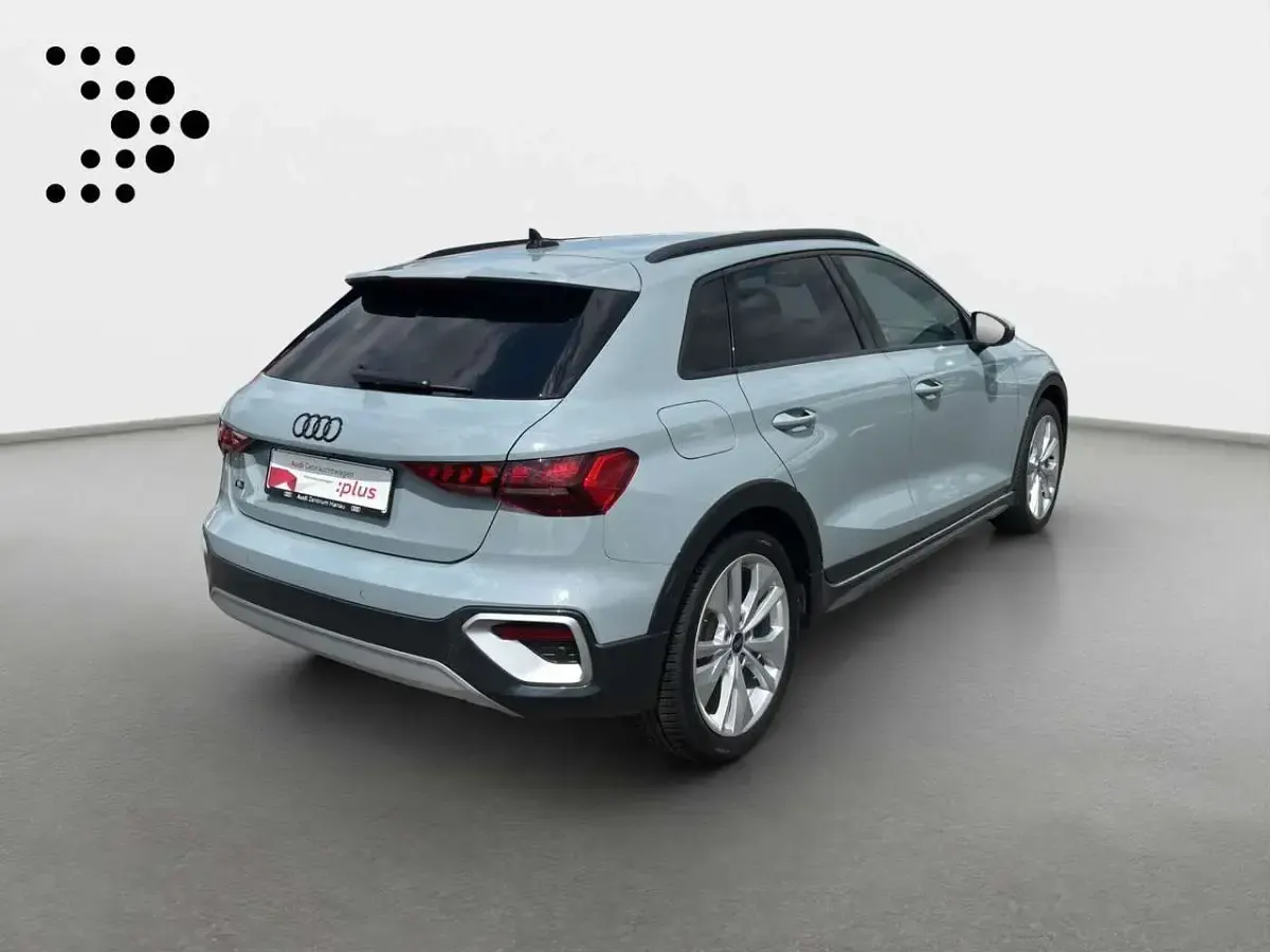 Gebraucht Audi A3 Sport 204 PS (150 kW) 2025 Pfeilgrau perleffekt Kombi