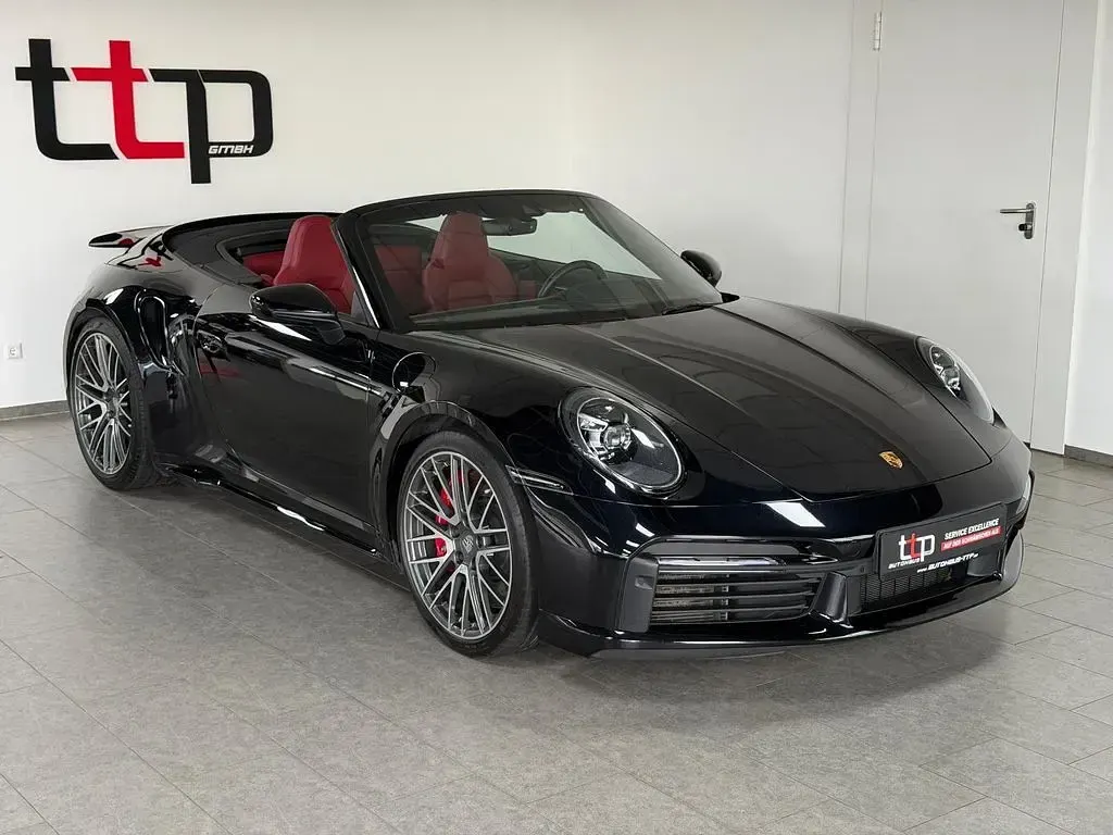 Gebraucht Porsche 992 581 PS (427 kW) 2024 Tiefschwarzmetallic Cabrio