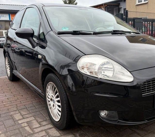 Schwarz Gebraucht 2006 Fiat Grande Punto Sport Kleinwagen | 1.300 € (Guter Preis) - Bild 1/4