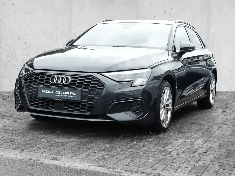 Gebraucht Audi A3 Ambiente 110 PS (80 kW) 2021 Manhattangrau metallic Limousine