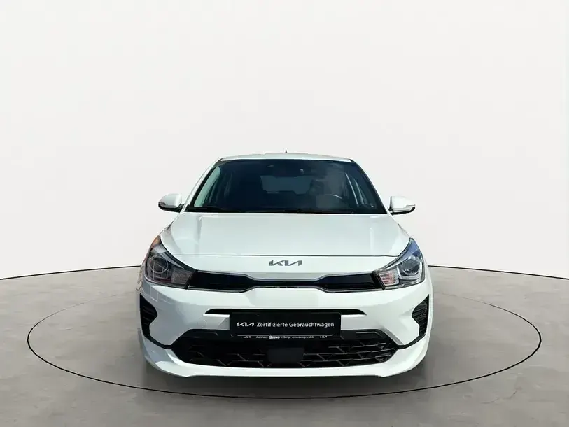 Gebraucht Kia Rio Vision 84 PS (61 kW) 2022 Weiß Limousine