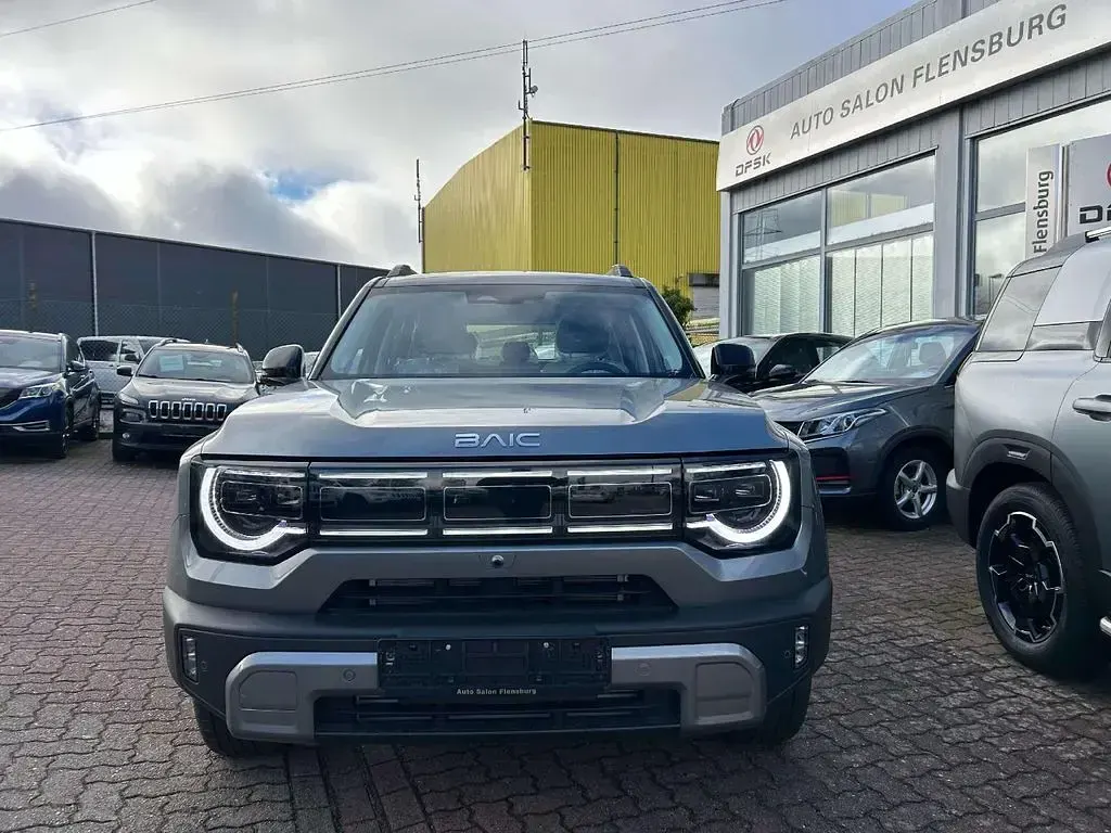 Neu Baic BJ30 280 PS (205 kW) 2026 Grau SUV