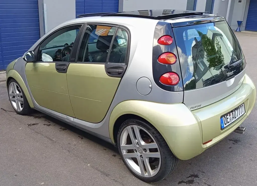 Usata Smart ForFour Passion 95 CV (69 kW) 2005 Utilitaria