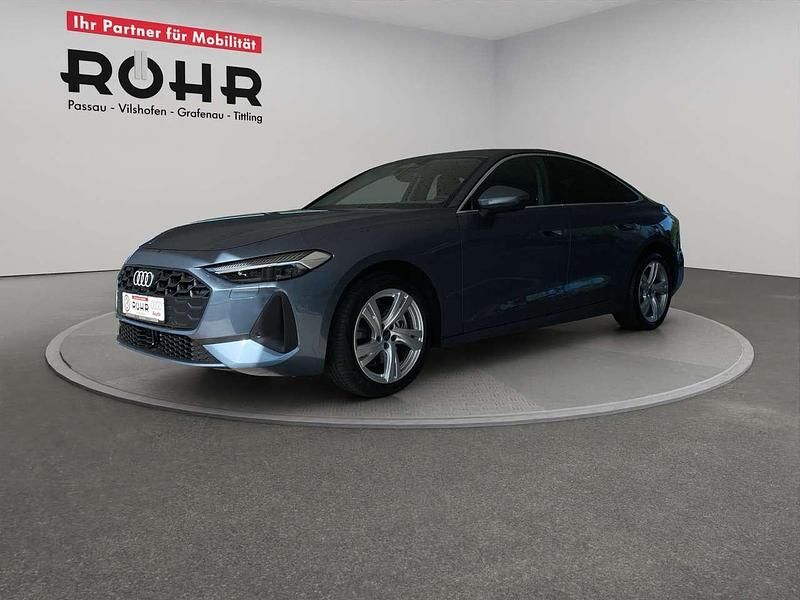 Horizontblaumetallic Gebraucht 2025 Audi A5 Ambiente Coupé | 44.399 € (Superpreis) - Bild 1/4
