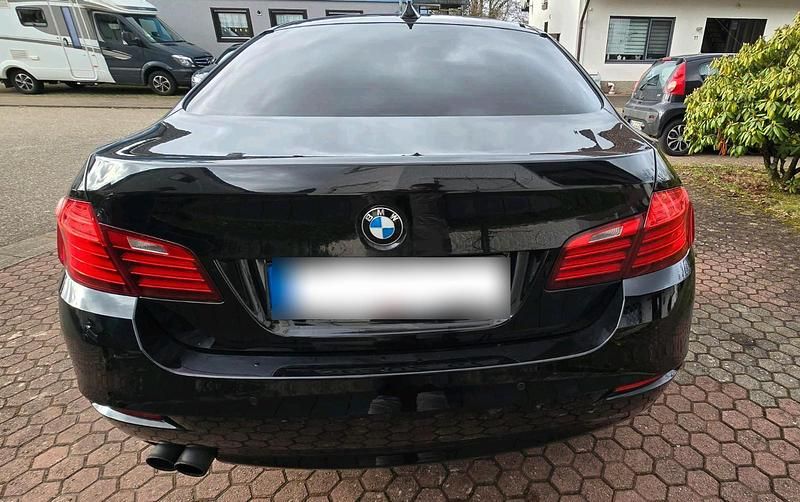 Gebraucht BMW 525 218 PS (160 kW) 2014 Schwarz Limousine