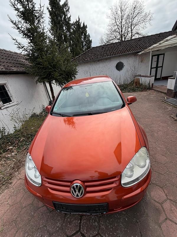 Gebraucht VW Golf IV 116 PS (85 kW) 2006 Orange Kleinwagen