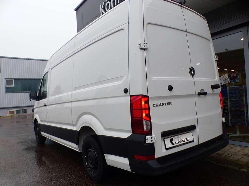 Gebraucht VW Crafter 140 PS (102 kW) 2024 Candyweiß Van