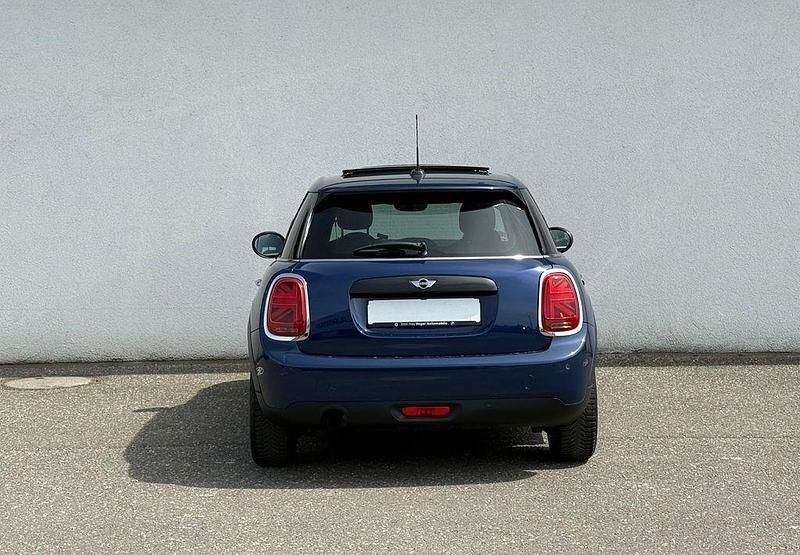 Second-hand Mini ONE 102 CP (75 kW) 2017 Albastru Hatchback