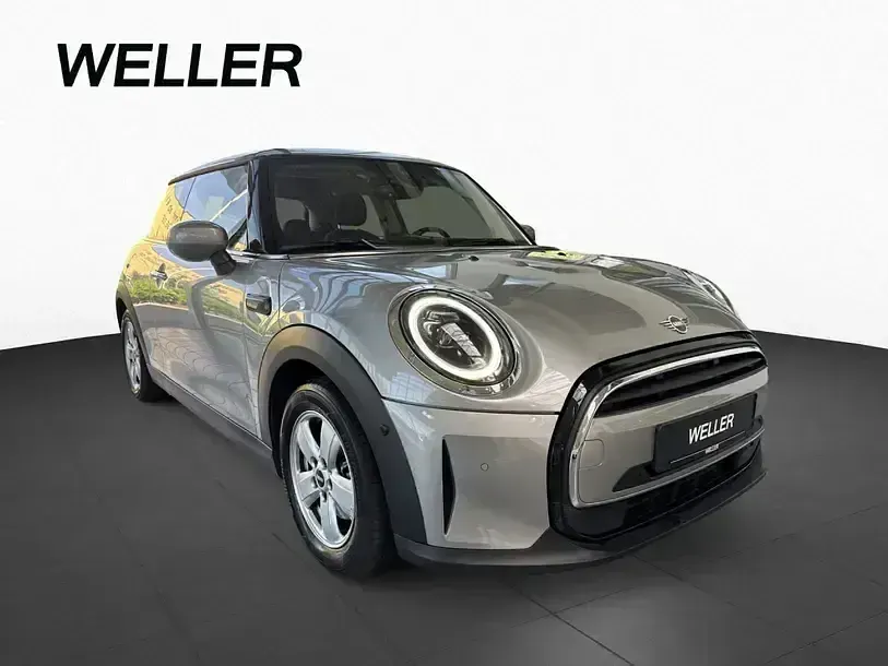 Brugt Mini Cooper Essential 136 HK (100 kW) 2023 Sølv Hatchback