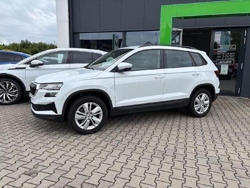 Gebraucht Skoda Karoq Ambition 150 PS (110 kW) 2024 Moonweiss metallic SUV