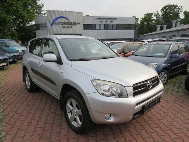 Silber Gebraucht 2007 Toyota RAV4 Sol SUV | 9.990 € - Bild 1/4