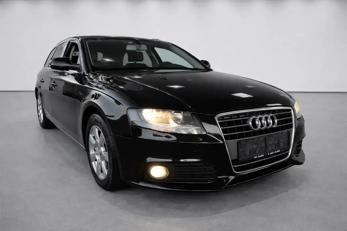 Używany Audi A4 120 KM (88 kW) 2009 Czarny Kombi