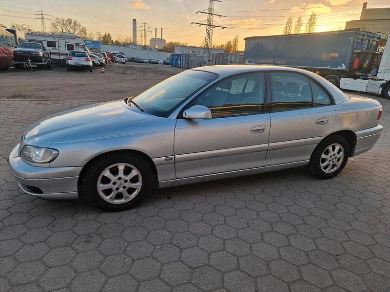 Gebraucht Opel Omega 2001 Silber Limousine