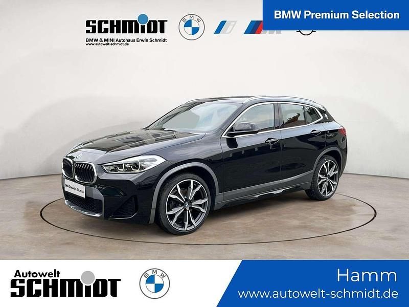 Black sapphire metallic Gebraucht 2020 BMW X2 M Sport SUV | 26.490 € (Fairer Preis) - Bild 1/3