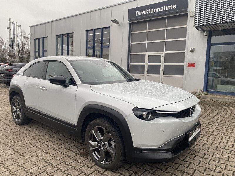 Weiß Gebraucht 2020 Mazda MX30 Ad'Vantage SUV | 14.969 € (Fairer Preis) - Bild 1/4
