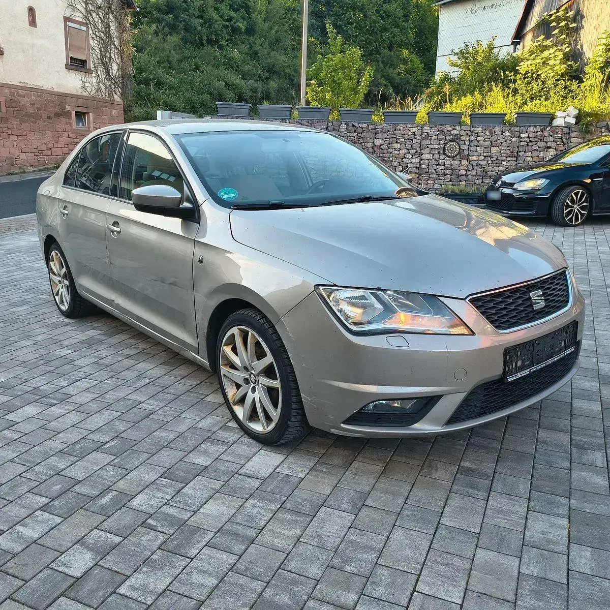 Gebraucht Seat Toledo 105 PS (77 kW) 2014 Kleinwagen