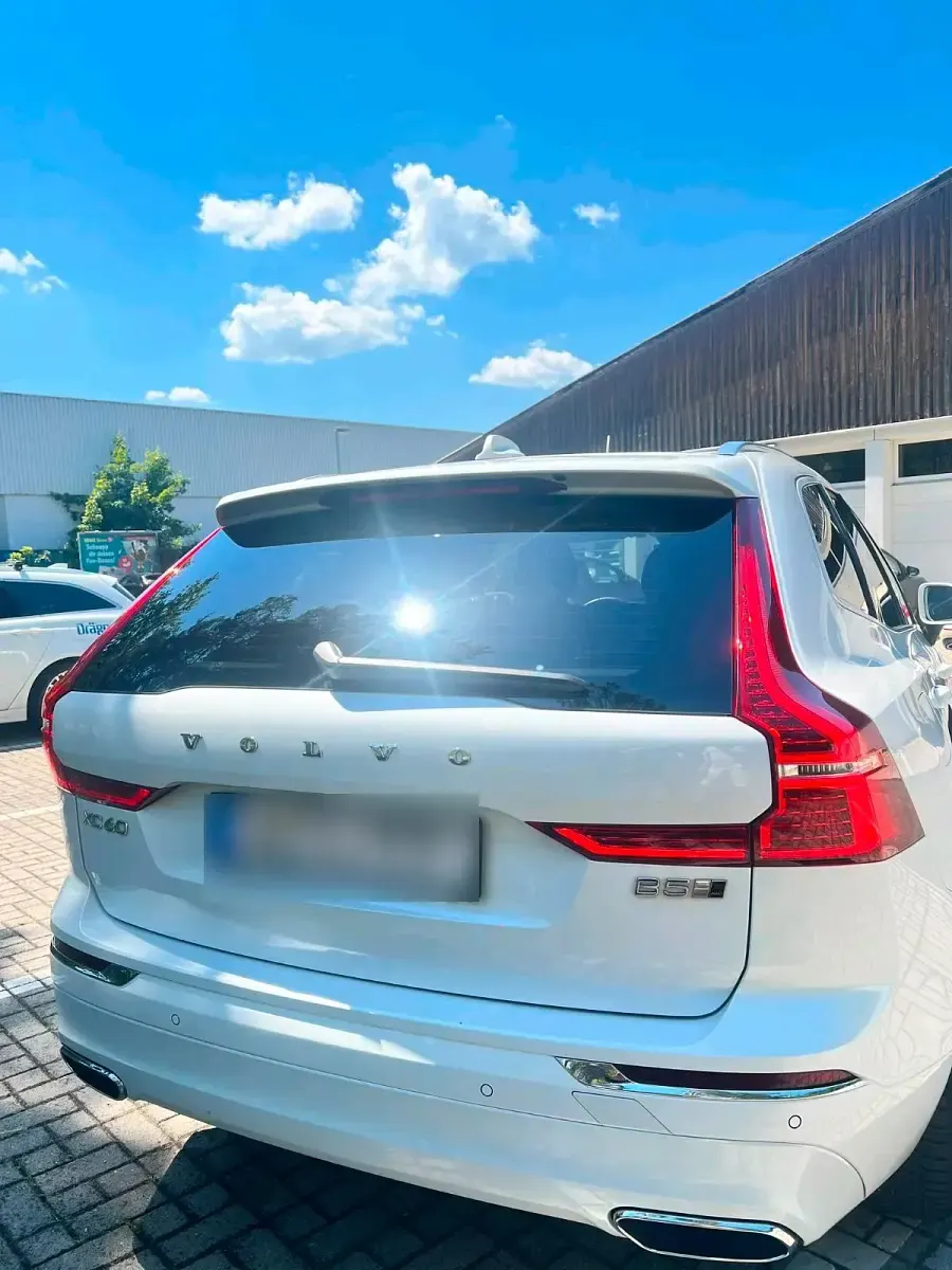 Gebraucht Volvo XC60 Inscription 235 PS (172 kW) 2020 Weiß SUV