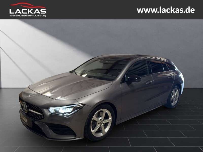 Mountaingrau met. Gebraucht 2020 Mercedes CLA200 AMG line Kombi | 24.950 € (Fairer Preis) - Bild 1/4
